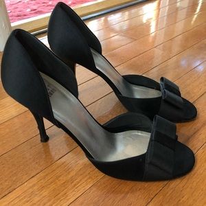 Black & fancy high heels